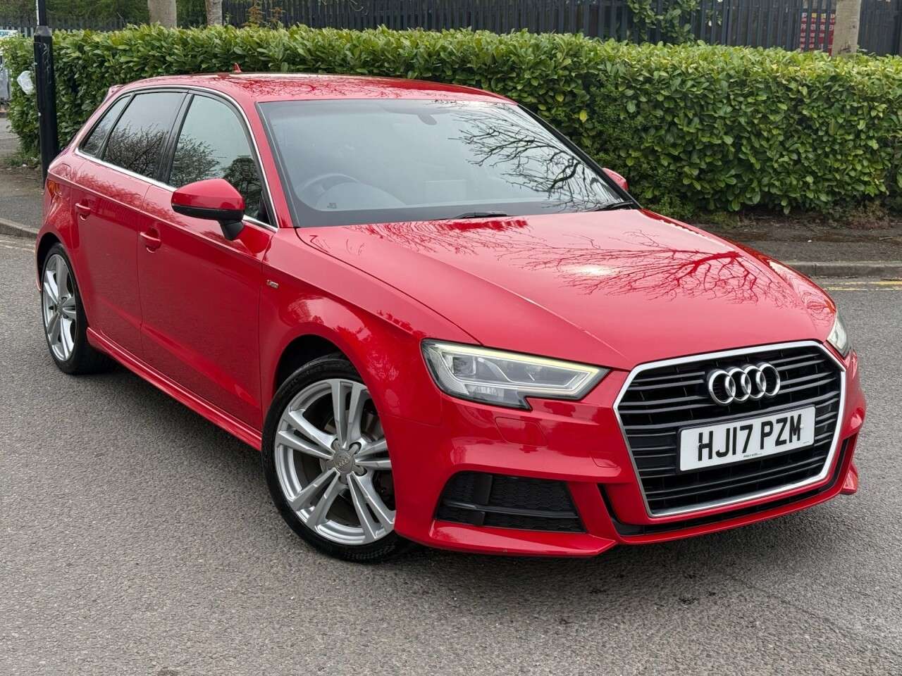 A 2017 AUDI A3 2.0 TDI S line Sportback 5dr Diesel S Tronic Auto 6Spd Euro 6 (s/s) (150 ps A 2017 AUDI A3 2.0 TDI S line Sportback 5dr Diesel S Tronic Auto 6Spd Euro 6 (s/s) (150 ps