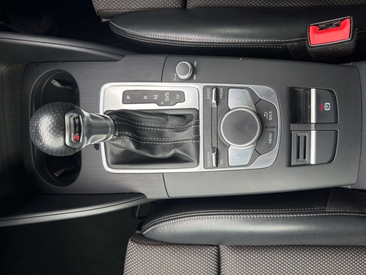 2017 AUDI A3 2017 AUDI A3