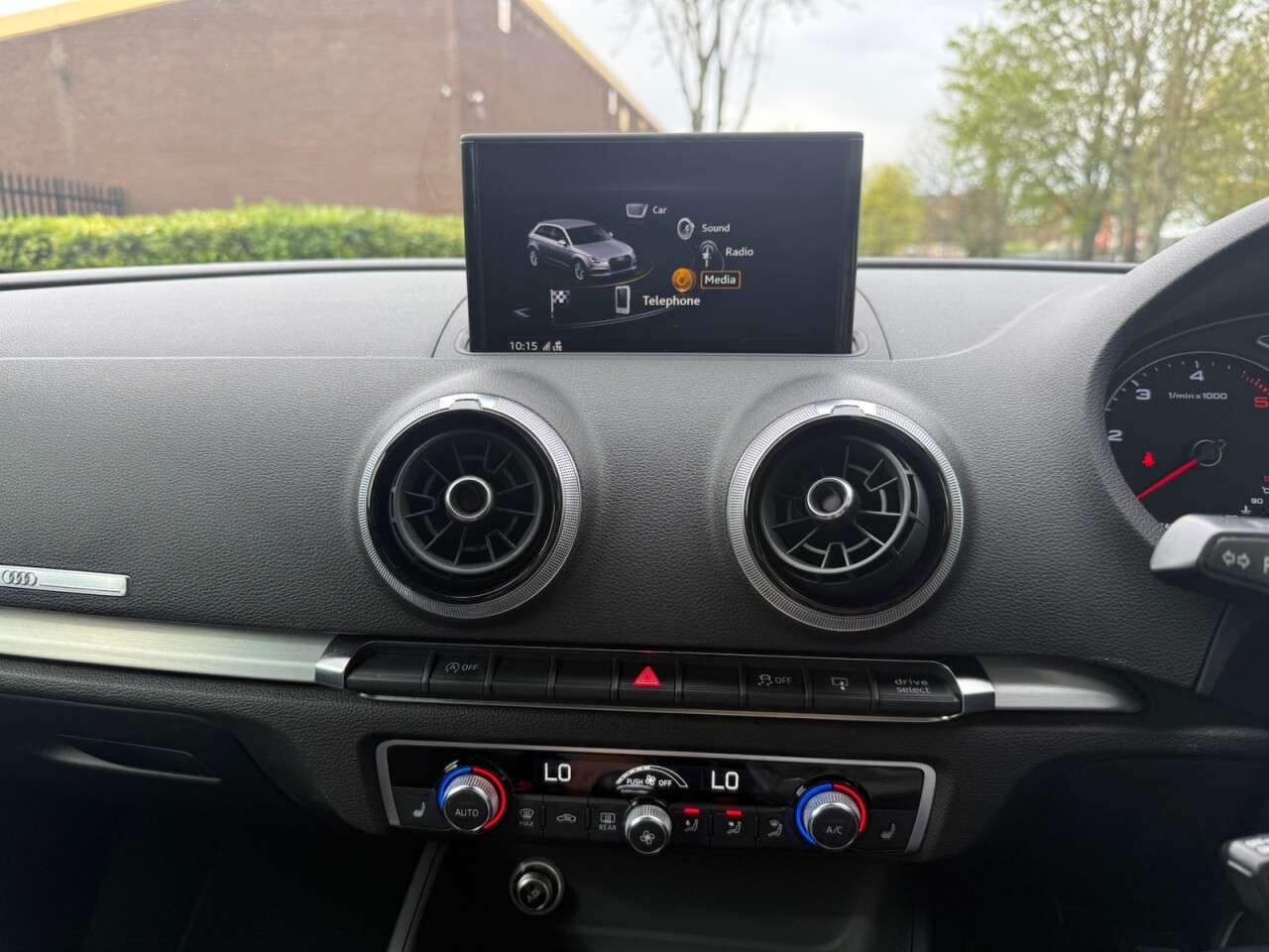 2017 AUDI A3 2017 AUDI A3