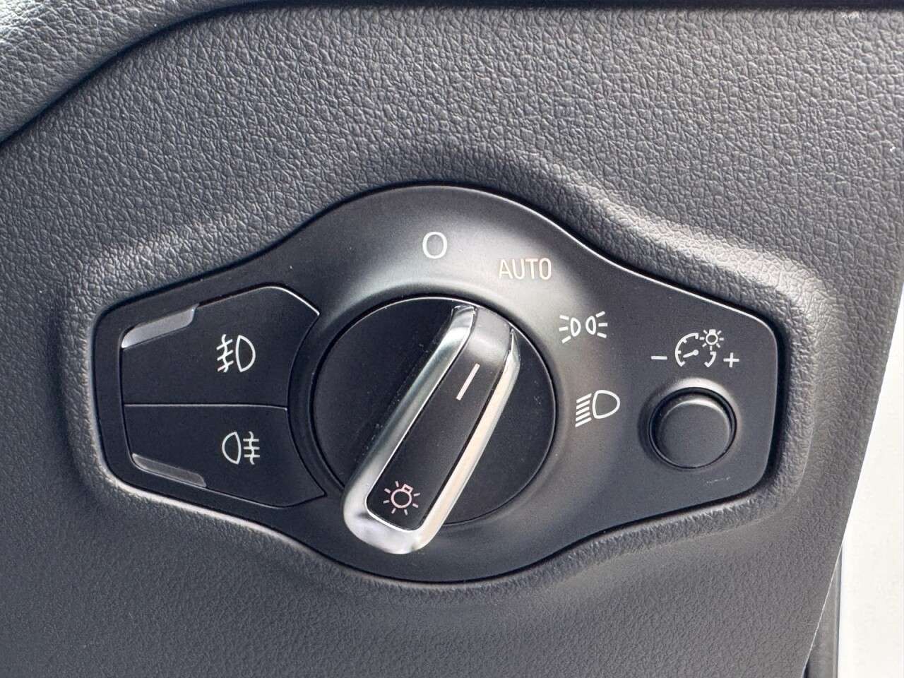 2016 AUDI Q5 2016 AUDI Q5