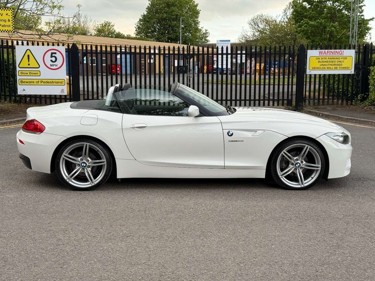 2013 BMW Z4 2013 BMW Z4