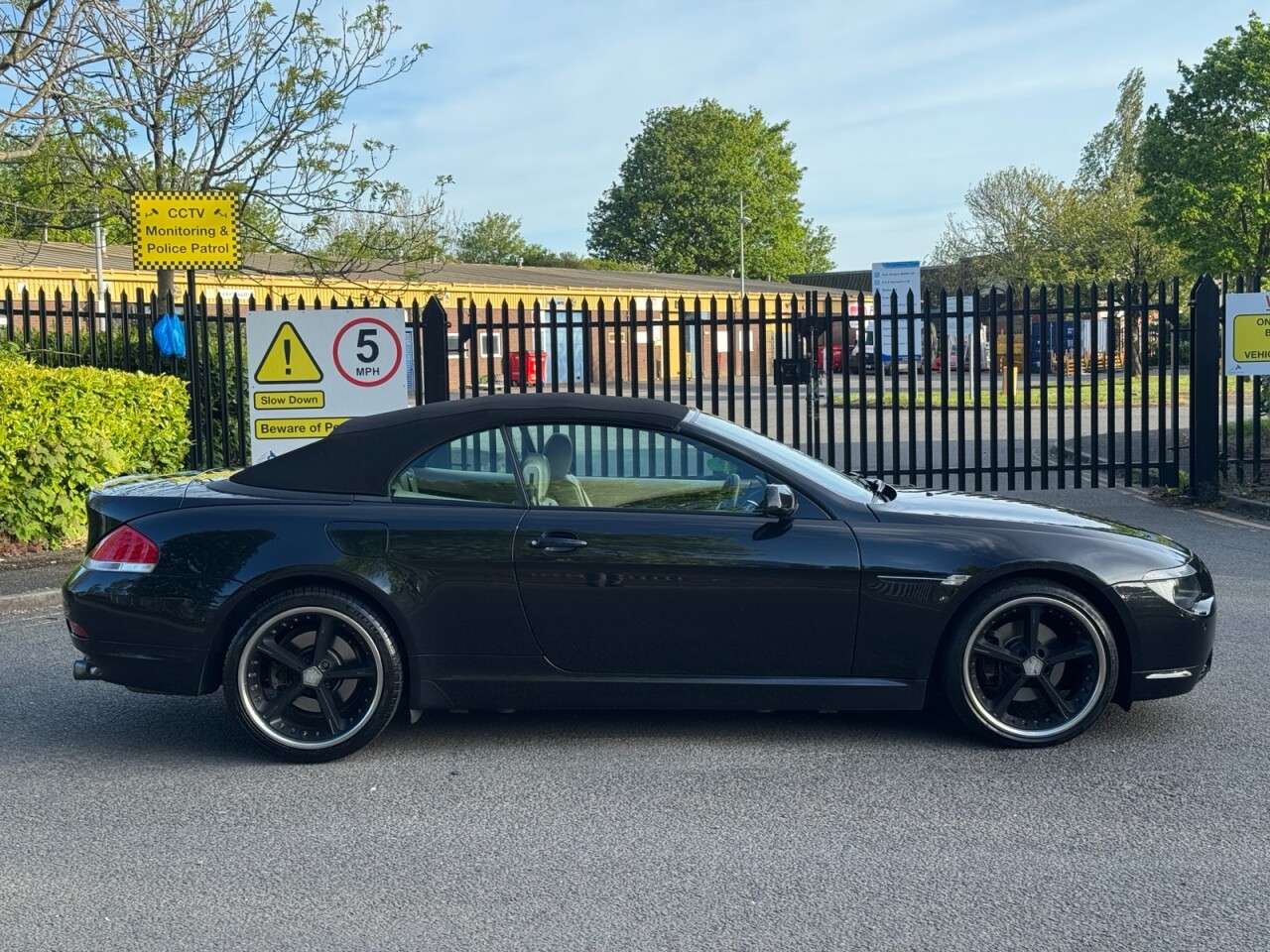 A 2007 BMW 6 SERIES 3.0 630i Sport Convertible 2dr Petrol Auto Euro 4 (258 ps) STUNNING+ULEZ+LT A 2007 BMW 6 SERIES 3.0 630i Sport Convertible 2dr Petrol Auto Euro 4 (258 ps) STUNNING+ULEZ+LT