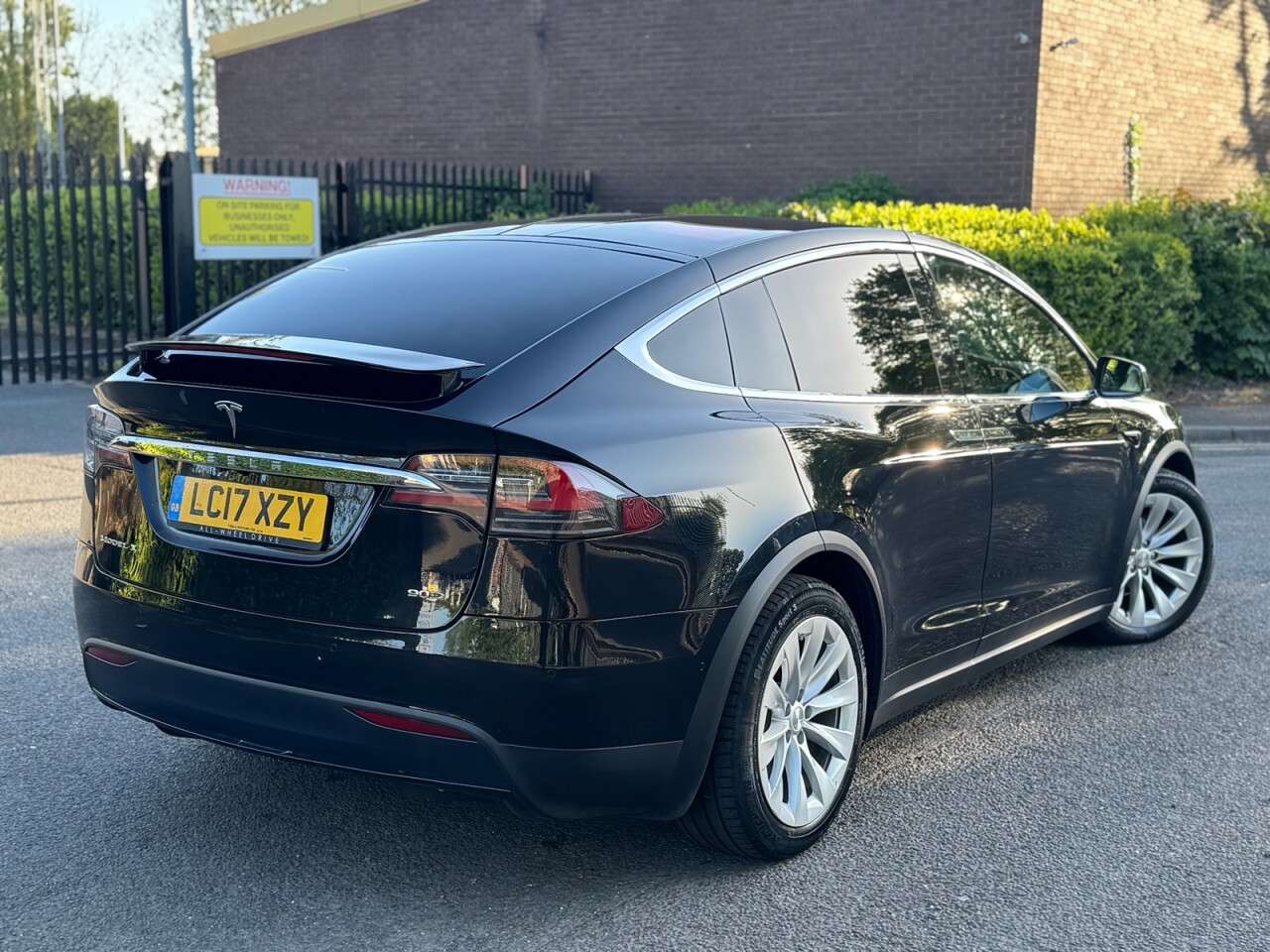 2017 TESLA MODEL X 2017 TESLA MODEL X