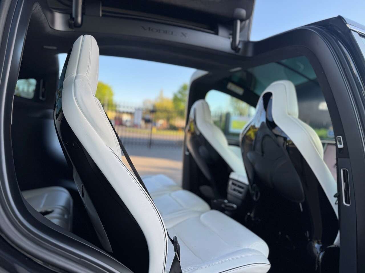 2017 TESLA MODEL X 2017 TESLA MODEL X