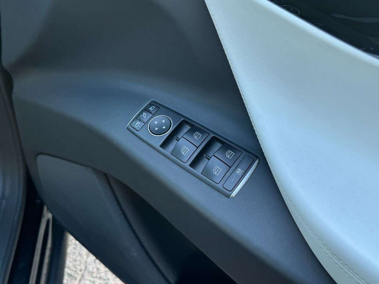 2017 TESLA MODEL X 2017 TESLA MODEL X