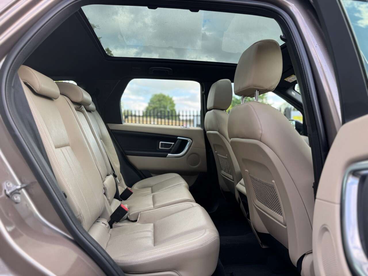 2015 LAND ROVER DISCOVERY SPORT 2015 LAND ROVER DISCOVERY SPORT