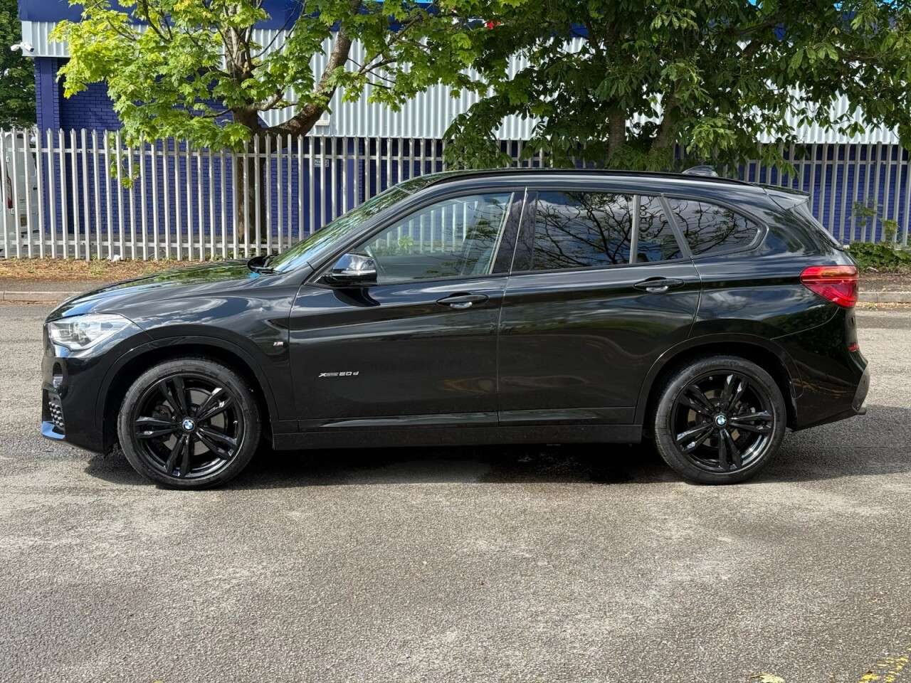 A 2018 BMW X1 2.0 20d M Sport SUV 5dr Diesel Auto xDrive Euro 6 (s/s) (190 ps) ULEZ+2FO+L A 2018 BMW X1 2.0 20d M Sport SUV 5dr Diesel Auto xDrive Euro 6 (s/s) (190 ps) ULEZ+2FO+L