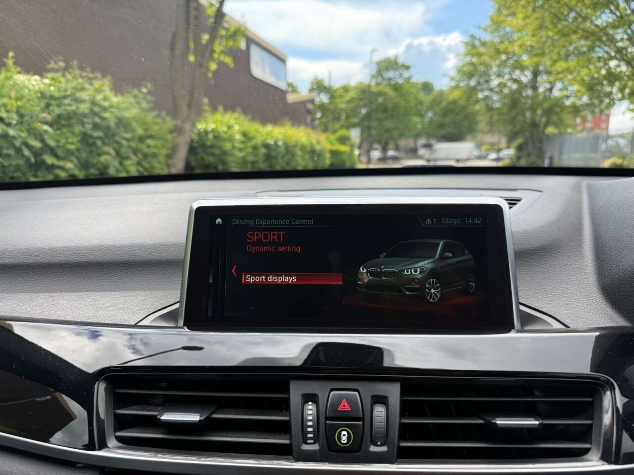 2018 BMW X1 2018 BMW X1