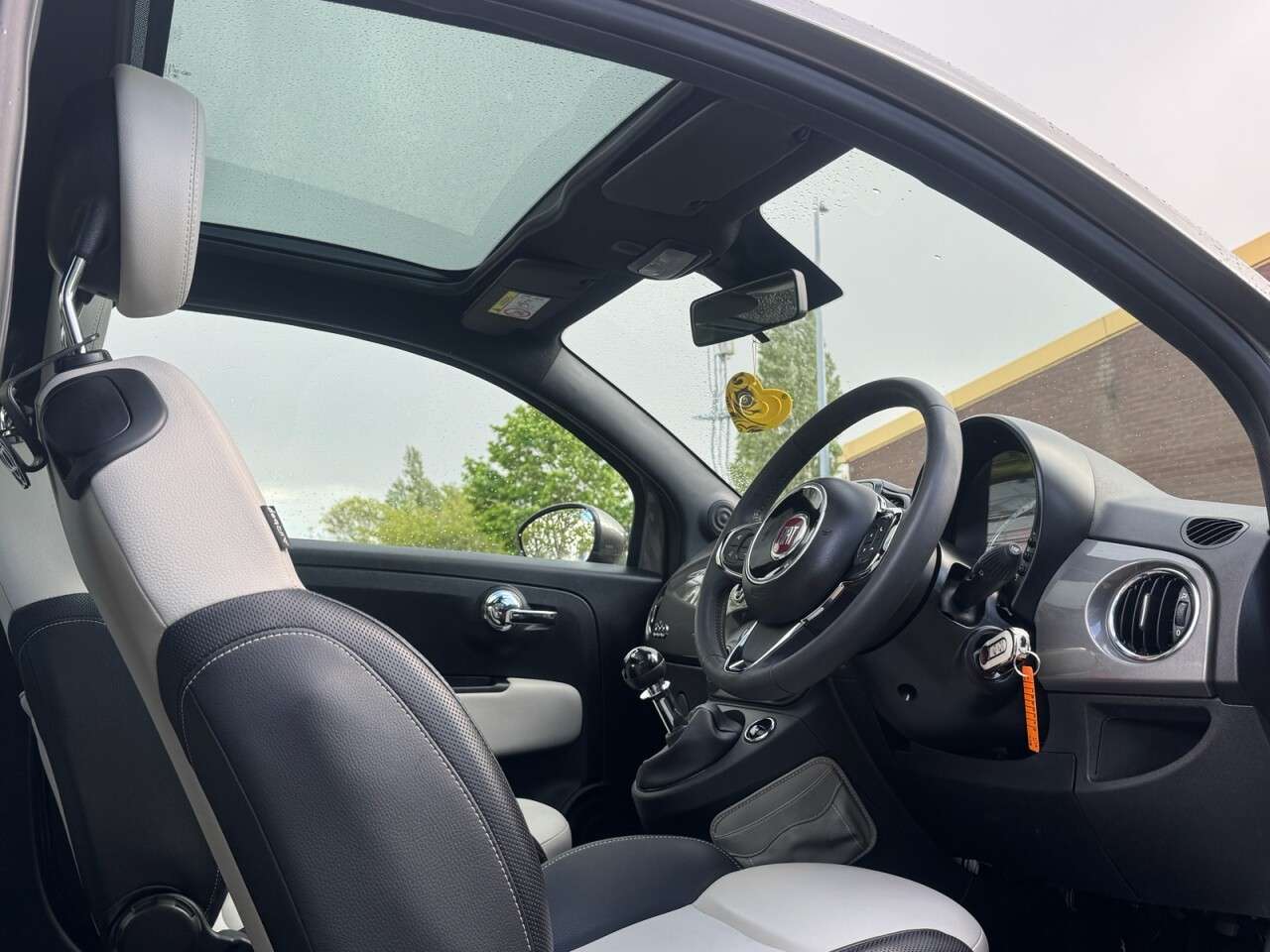 2022 FIAT 500 2022 FIAT 500