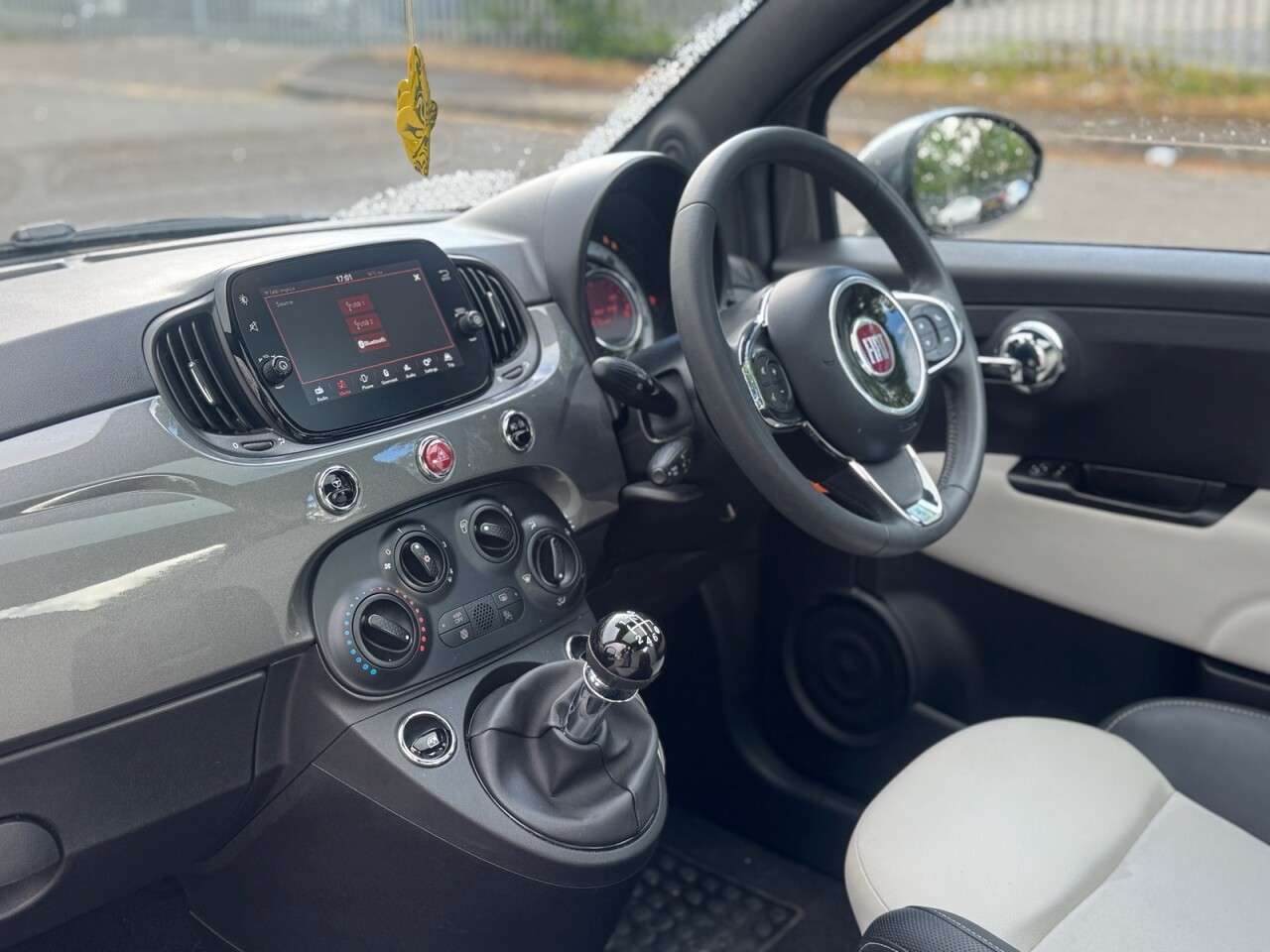 2022 FIAT 500 2022 FIAT 500