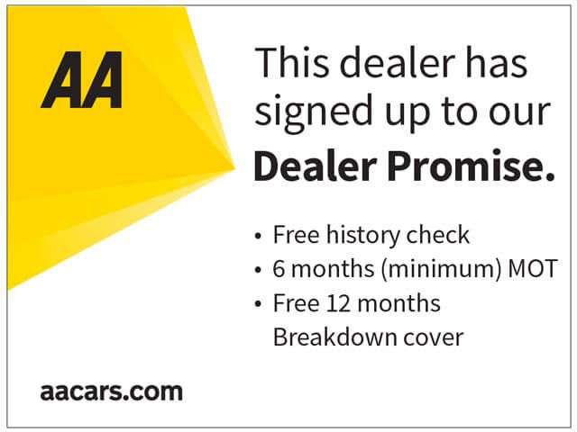 A 2013 AUDI Q3 2.0 TDI SE SUV 5dr Diesel S Tronic quattro Euro 5 (s/s) (177 ps) STUNNING+S A 2013 AUDI Q3 2.0 TDI SE SUV 5dr Diesel S Tronic quattro Euro 5 (s/s) (177 ps) STUNNING+S