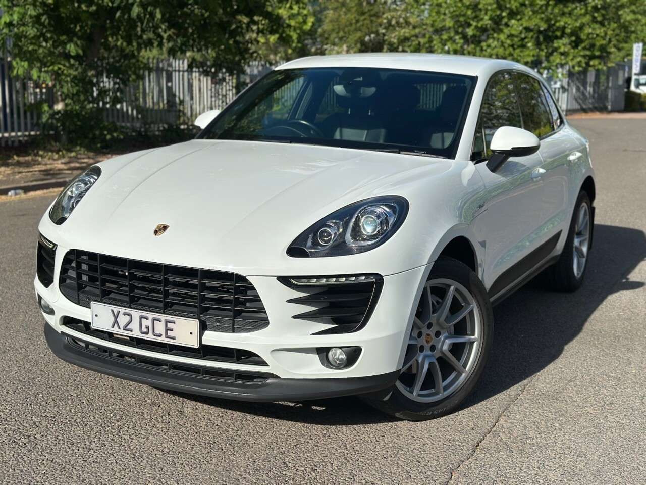 2016 PORSCHE MACAN 2016 PORSCHE MACAN