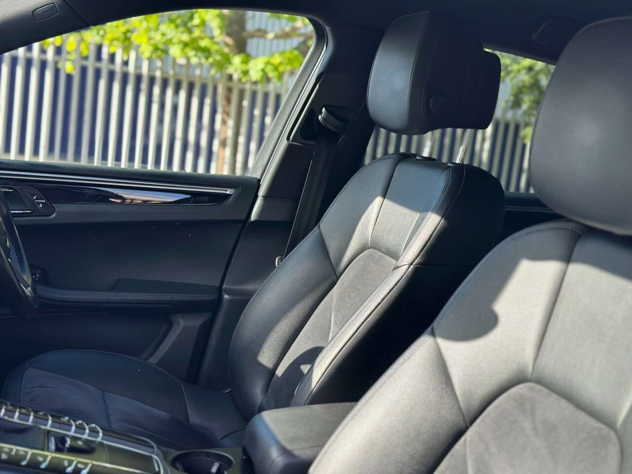 2016 PORSCHE MACAN 2016 PORSCHE MACAN