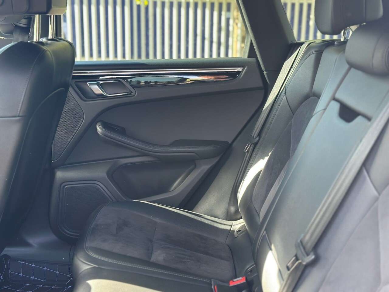2016 PORSCHE MACAN 2016 PORSCHE MACAN