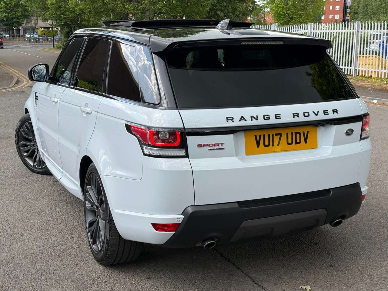 2017 LAND ROVER RANGE ROVER SPORT 2017 LAND ROVER RANGE ROVER SPORT