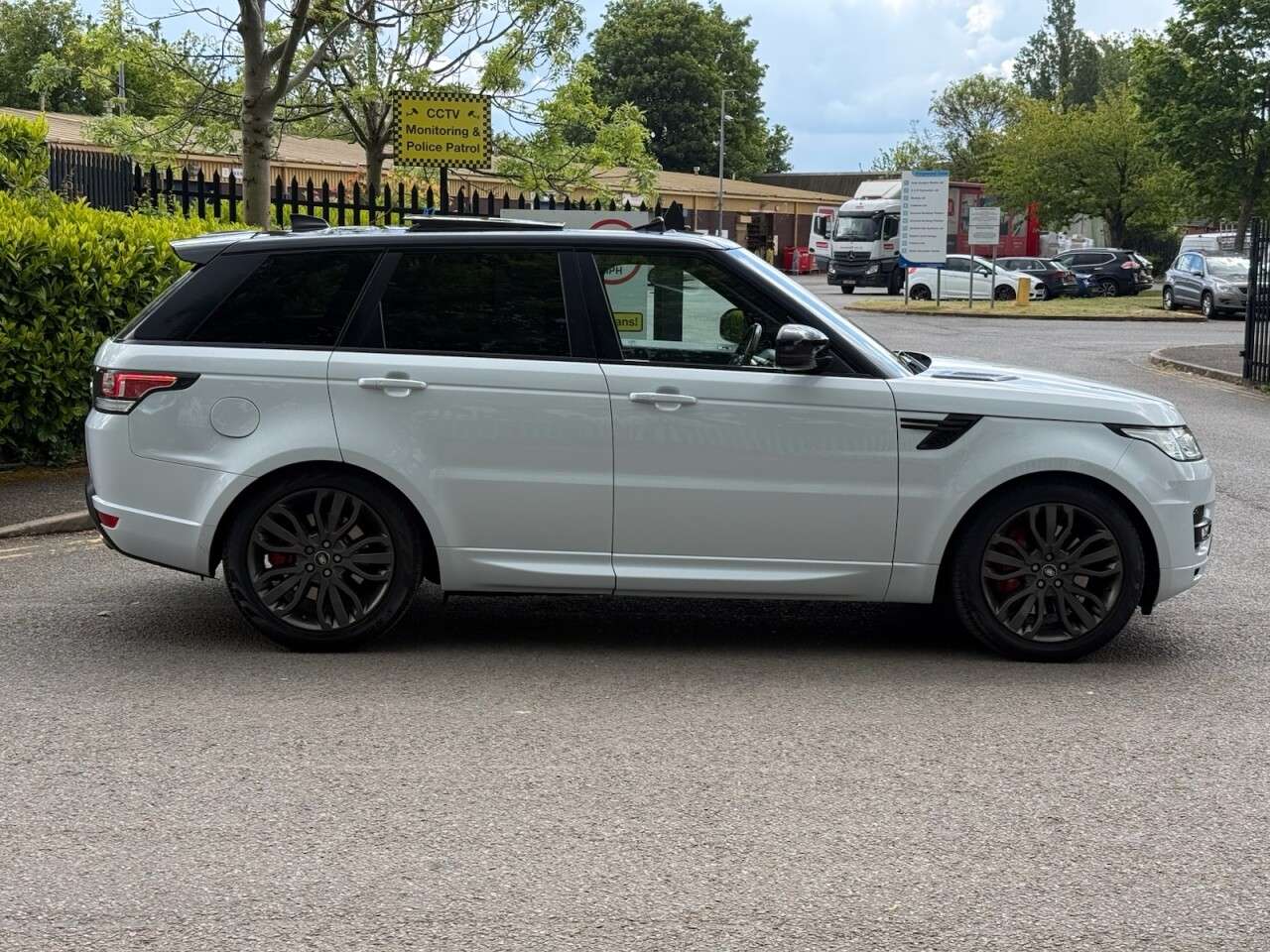 2017 LAND ROVER RANGE ROVER SPORT 2017 LAND ROVER RANGE ROVER SPORT