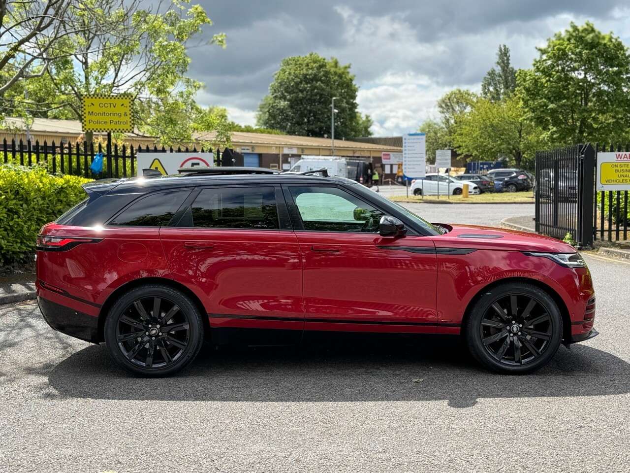 2017 LAND ROVER RANGE ROVER VELAR 2017 LAND ROVER RANGE ROVER VELAR