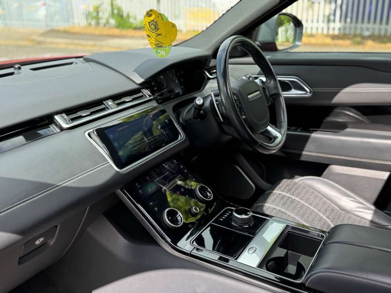 2017 LAND ROVER RANGE ROVER VELAR 2017 LAND ROVER RANGE ROVER VELAR
