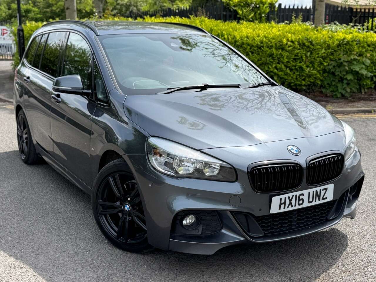 A 2016 BMW 2 SERIES GRAN TOURER 2.0 218d M Sport MPV 5dr Diesel Auto Euro 6 (s/s) (150 ps) ULEZ+1FO+7SEATS+ A 2016 BMW 2 SERIES GRAN TOURER 2.0 218d M Sport MPV 5dr Diesel Auto Euro 6 (s/s) (150 ps) ULEZ+1FO+7SEATS+