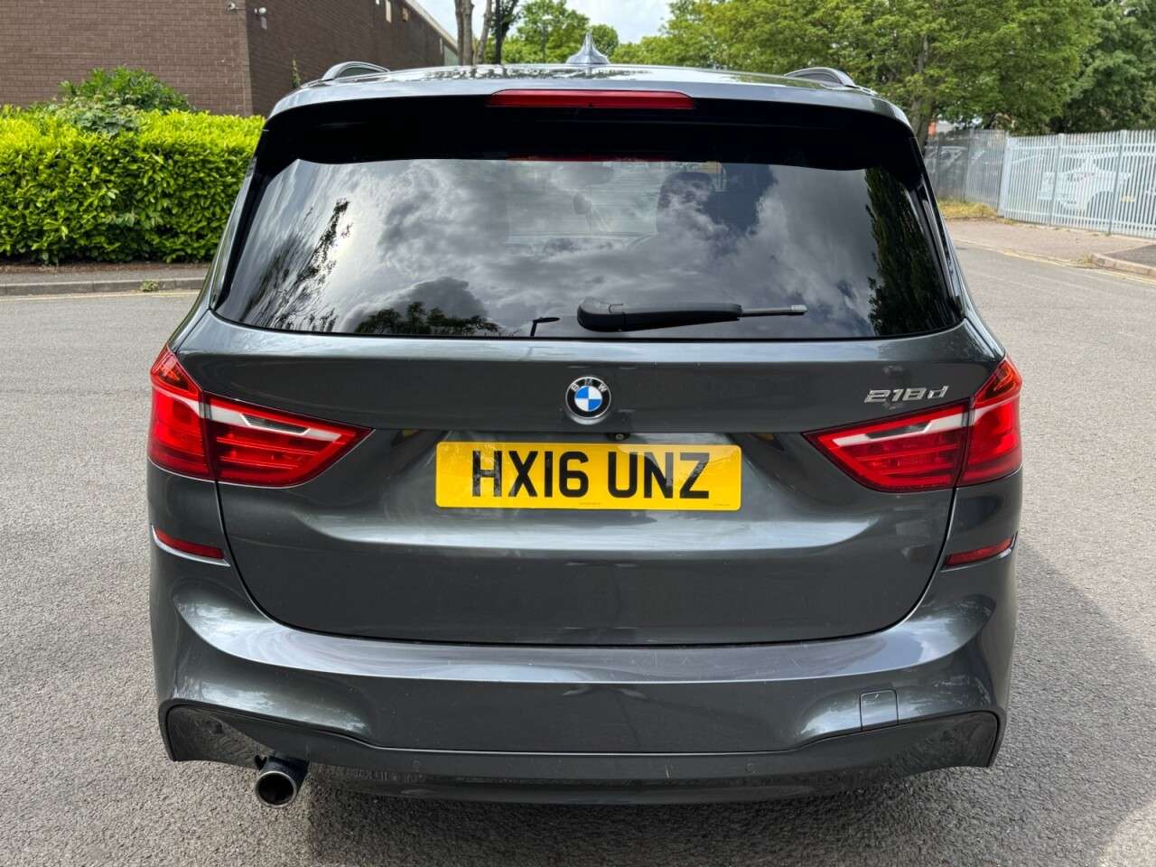 A 2016 BMW 2 SERIES GRAN TOURER 2.0 218d M Sport MPV 5dr Diesel Auto Euro 6 (s/s) (150 ps) ULEZ+1FO+7SEATS+ A 2016 BMW 2 SERIES GRAN TOURER 2.0 218d M Sport MPV 5dr Diesel Auto Euro 6 (s/s) (150 ps) ULEZ+1FO+7SEATS+