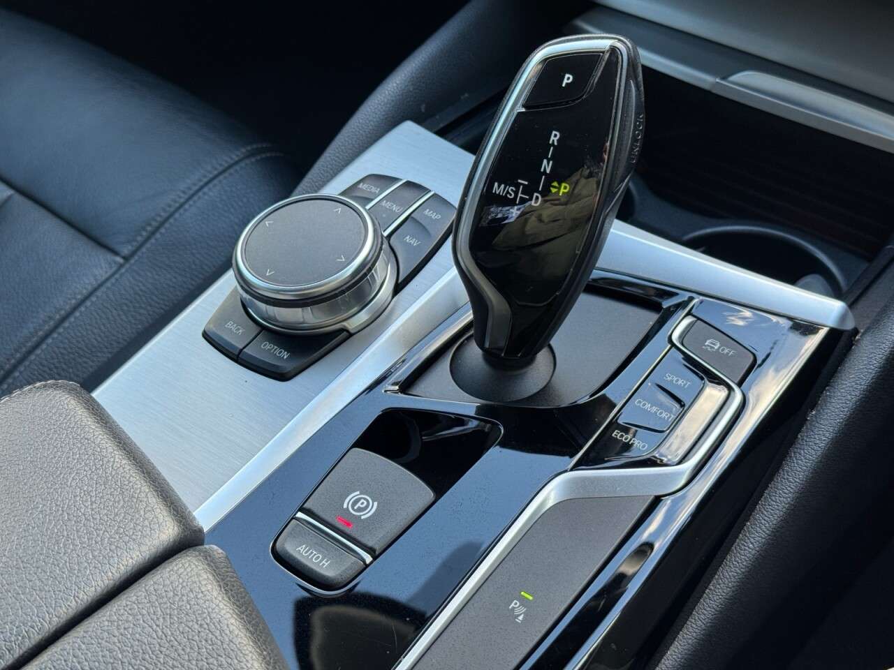 2017 BMW 5 SERIES 2017 BMW 5 SERIES