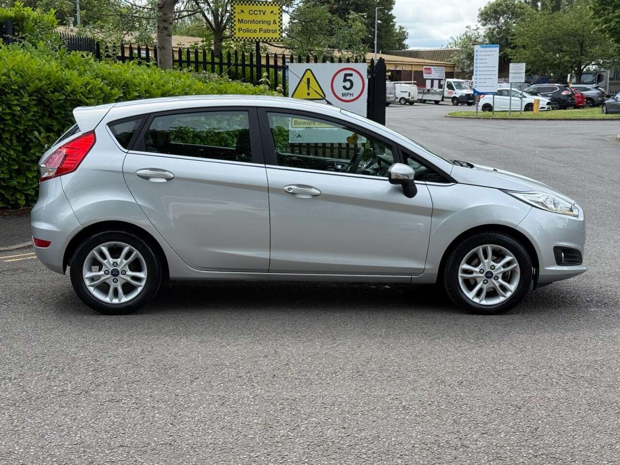 2015 FORD FIESTA 2015 FORD FIESTA