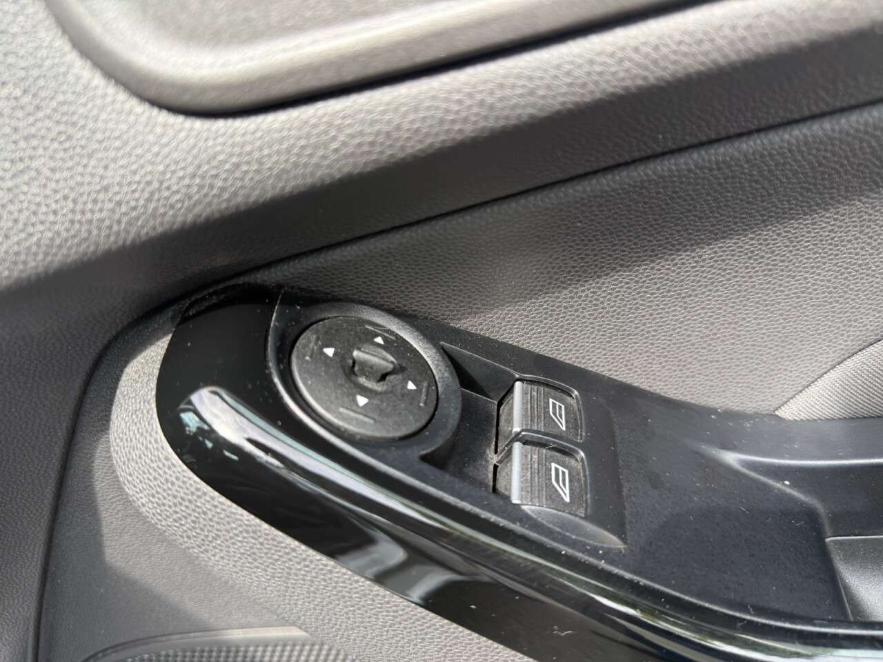 2015 FORD FIESTA 2015 FORD FIESTA
