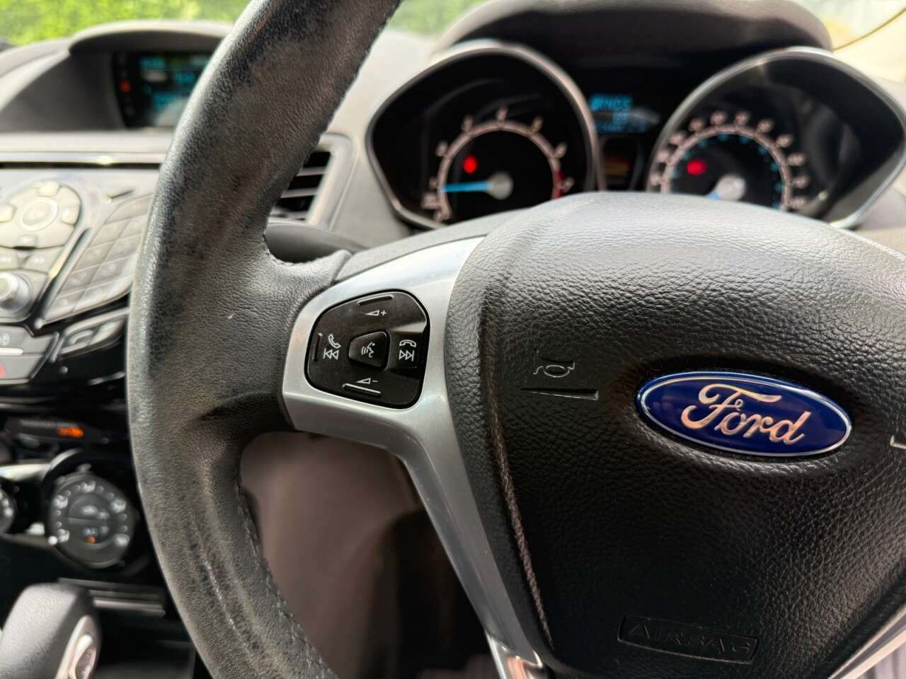 2015 FORD FIESTA 2015 FORD FIESTA