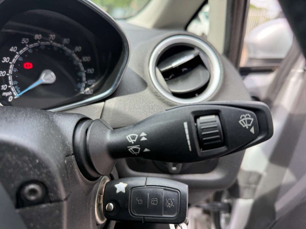 2015 FORD FIESTA 2015 FORD FIESTA