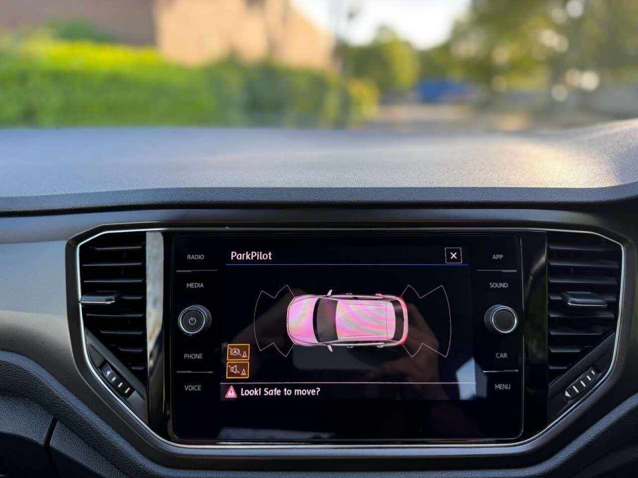 2020 VOLKSWAGEN T-ROC 2020 VOLKSWAGEN T-ROC