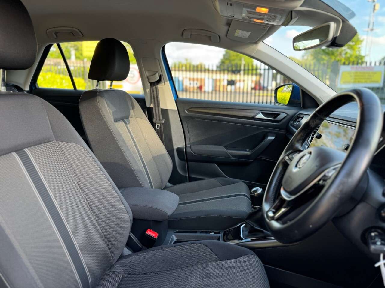 2020 VOLKSWAGEN T-ROC 2020 VOLKSWAGEN T-ROC