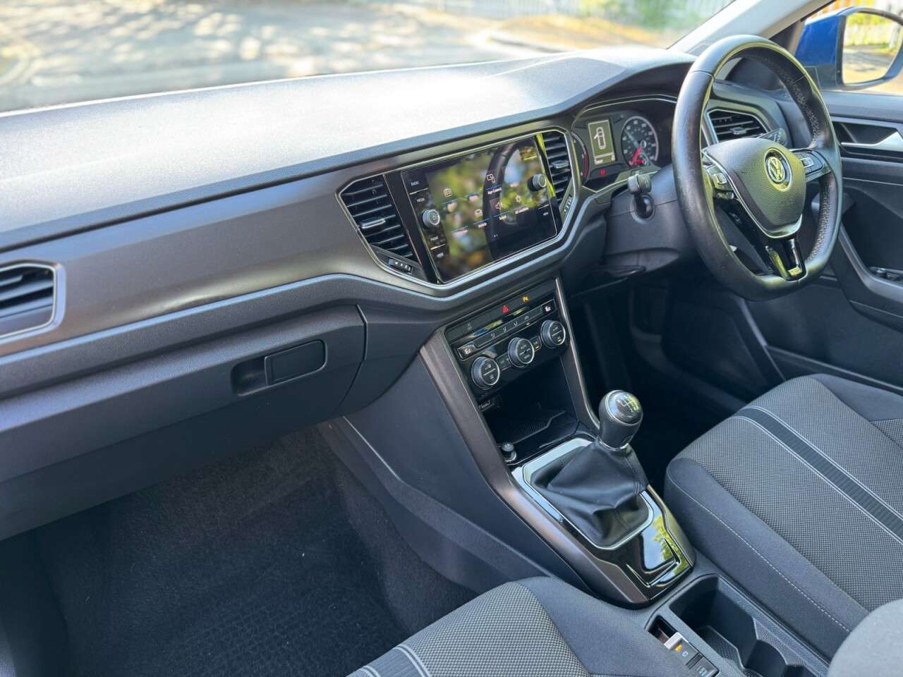 2020 VOLKSWAGEN T-ROC 2020 VOLKSWAGEN T-ROC