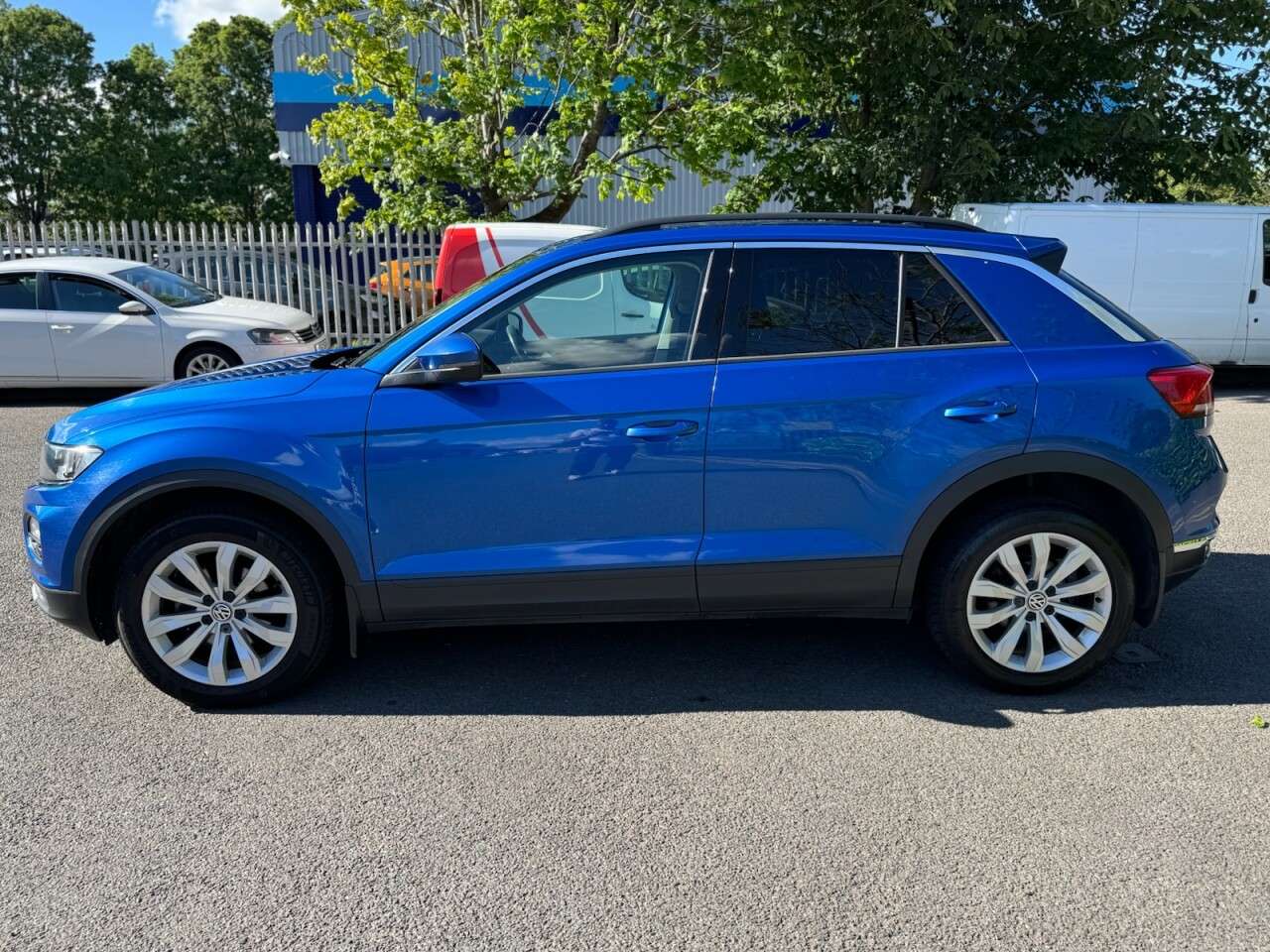 2020 VOLKSWAGEN T-ROC 2020 VOLKSWAGEN T-ROC