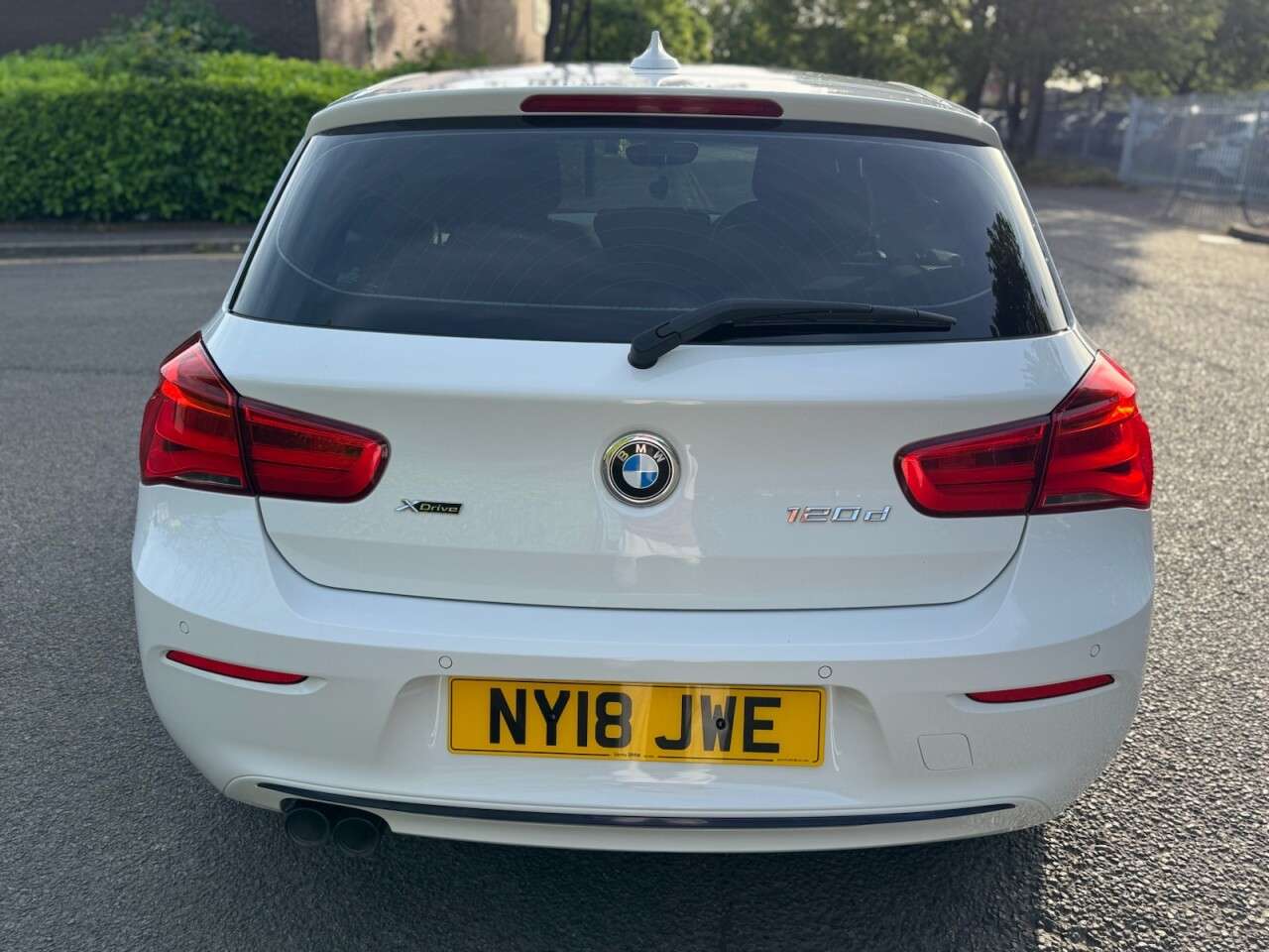 A 2018 BMW 1 SERIES 2.0 120d Sport Hatchback 5dr Diesel Auto xDrive Euro 6 (s/s) (190 ps) 1 FMR A 2018 BMW 1 SERIES 2.0 120d Sport Hatchback 5dr Diesel Auto xDrive Euro 6 (s/s) (190 ps) 1 FMR