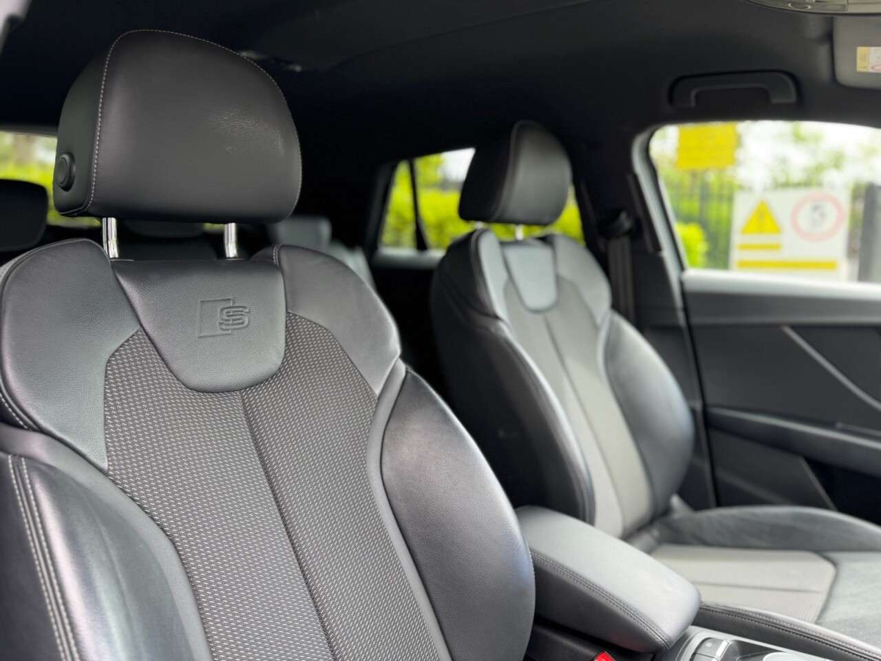 2021 AUDI Q2 2021 AUDI Q2