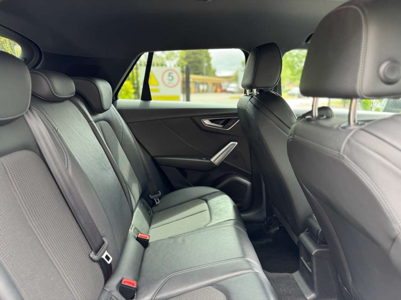 2021 AUDI Q2 2021 AUDI Q2