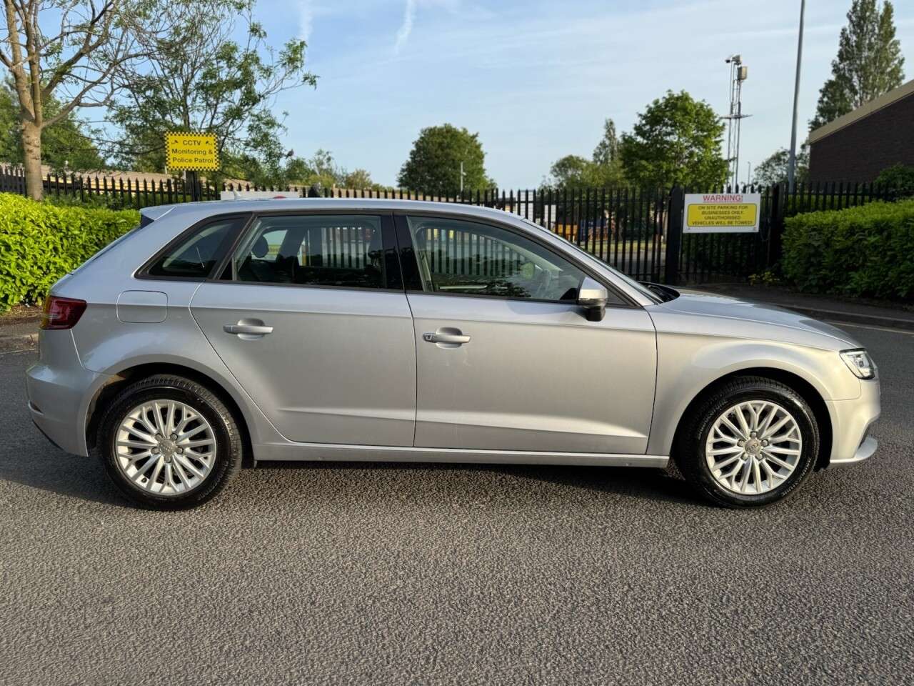 A 2018 AUDI A3 1.0 TFSI SE Technik Sportback 5dr Petrol S Tronic Euro 6 (s/s) (116 ps) 1 O A 2018 AUDI A3 1.0 TFSI SE Technik Sportback 5dr Petrol S Tronic Euro 6 (s/s) (116 ps) 1 O