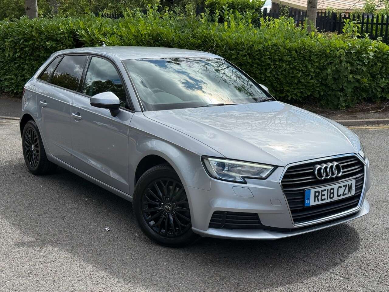 A 2018 AUDI A3 1.0 TFSI SE Technik Sportback 5dr Petrol S Tronic Euro 6 (s/s) (116 ps) 1 O A 2018 AUDI A3 1.0 TFSI SE Technik Sportback 5dr Petrol S Tronic Euro 6 (s/s) (116 ps) 1 O