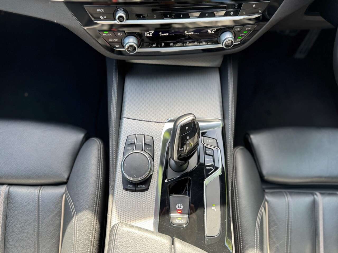 2019 BMW 5 SERIES 2019 BMW 5 SERIES