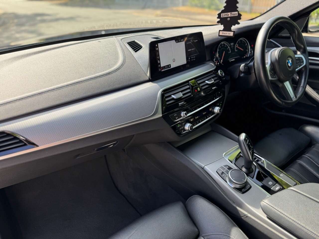 2019 BMW 5 SERIES 2019 BMW 5 SERIES