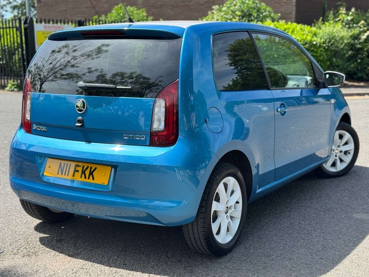 A 2017 SKODA CITIGO 1.0 MPI Colour Edition Hatchback 3dr Petrol Manual Euro 6 (60 ps) A 2017 SKODA CITIGO 1.0 MPI Colour Edition Hatchback 3dr Petrol Manual Euro 6 (60 ps)