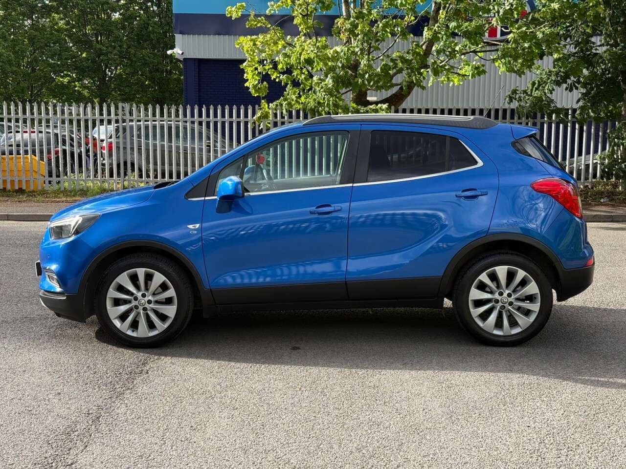 A 2018 VAUXHALL MOKKA X 1.4i Turbo ecoTEC Elite Nav SUV 5dr Petrol Manual Euro 6 (s/s) (140 ps) ULE A 2018 VAUXHALL MOKKA X 1.4i Turbo ecoTEC Elite Nav SUV 5dr Petrol Manual Euro 6 (s/s) (140 ps) ULE