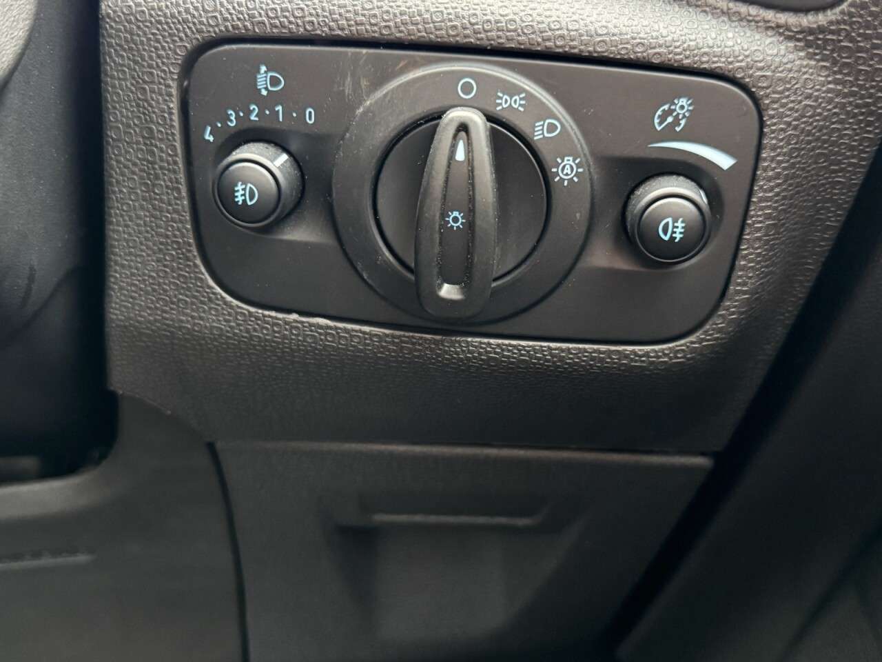 2017 FORD ECOSPORT 2017 FORD ECOSPORT