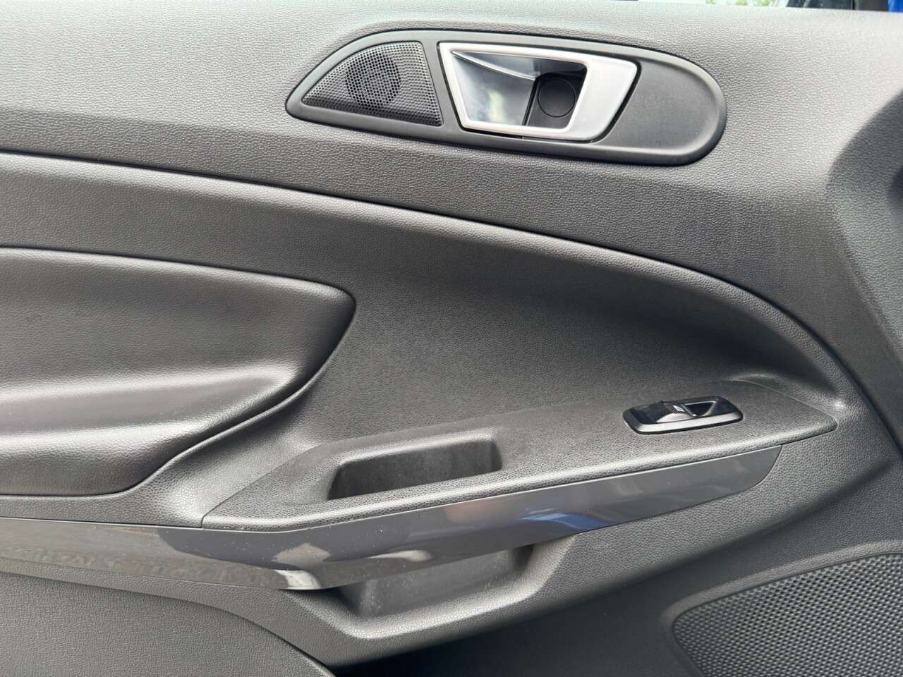 2017 FORD ECOSPORT 2017 FORD ECOSPORT
