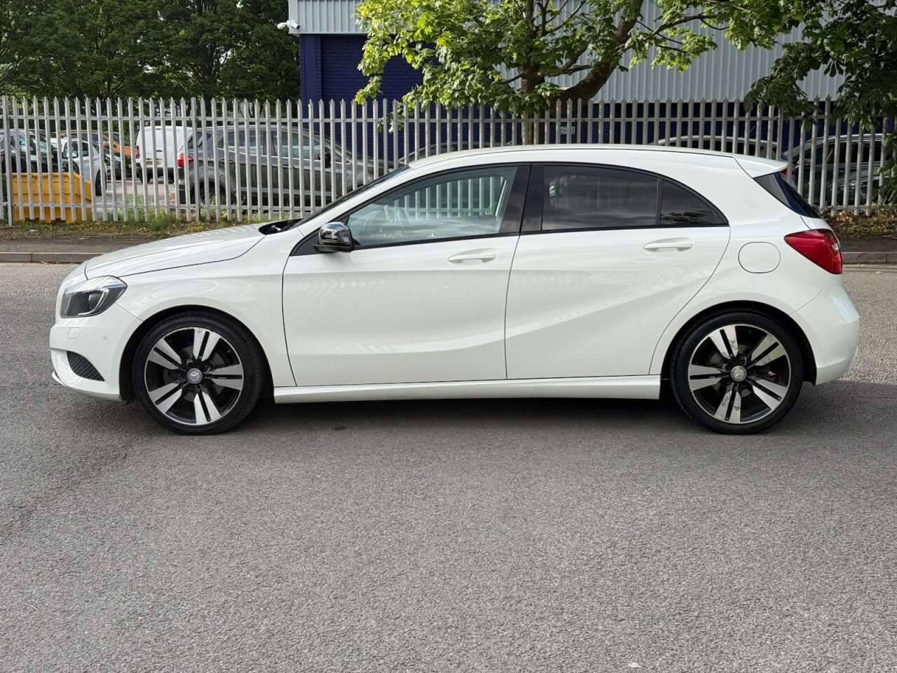 A 2015 MERCEDES-BENZ A-CLASS 1.6 A180 Sport Hatchback 5dr Petrol Manual Euro 6 (s/s) (122 ps) A 2015 MERCEDES-BENZ A-CLASS 1.6 A180 Sport Hatchback 5dr Petrol Manual Euro 6 (s/s) (122 ps)