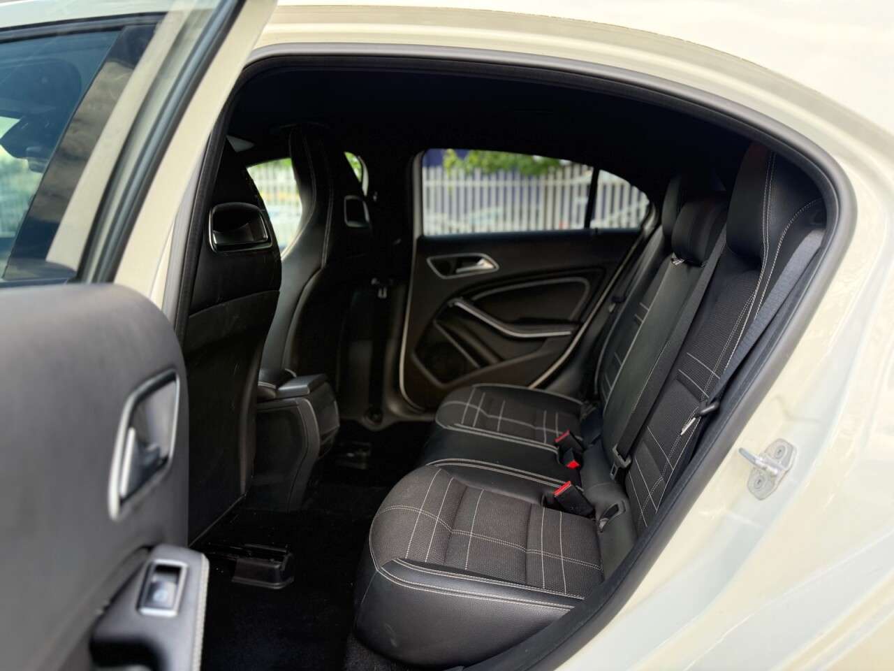 2015 MERCEDES-BENZ A-CLASS 2015 MERCEDES-BENZ A-CLASS