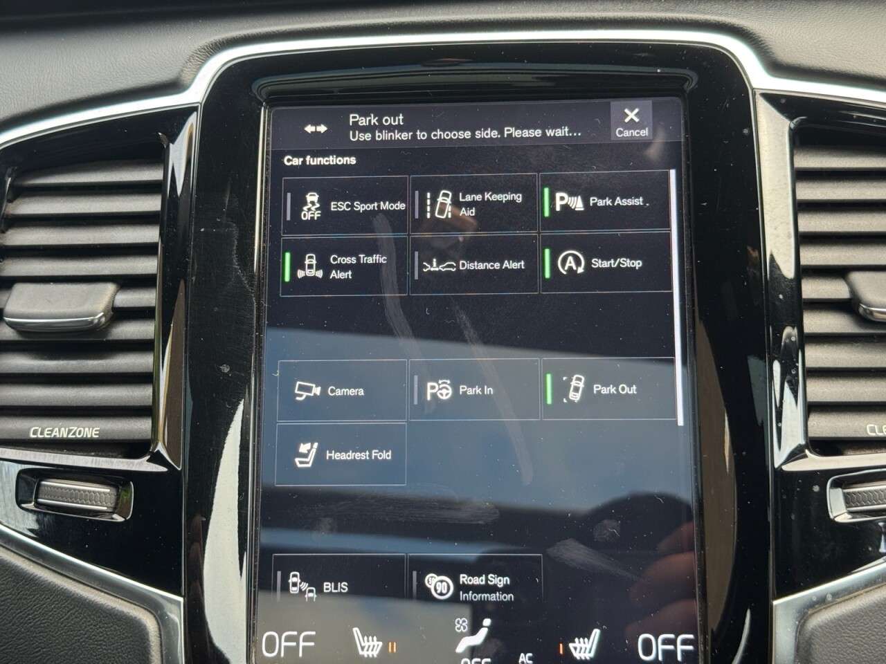 2015 VOLVO XC90 2015 VOLVO XC90
