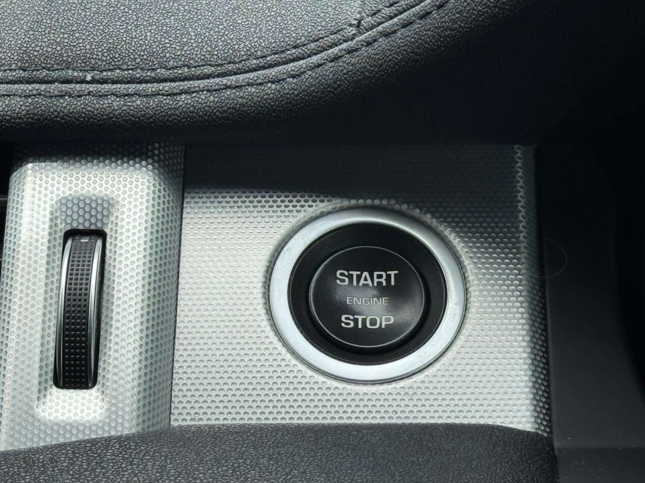 2017 LAND ROVER RANGE ROVER EVOQUE 2017 LAND ROVER RANGE ROVER EVOQUE