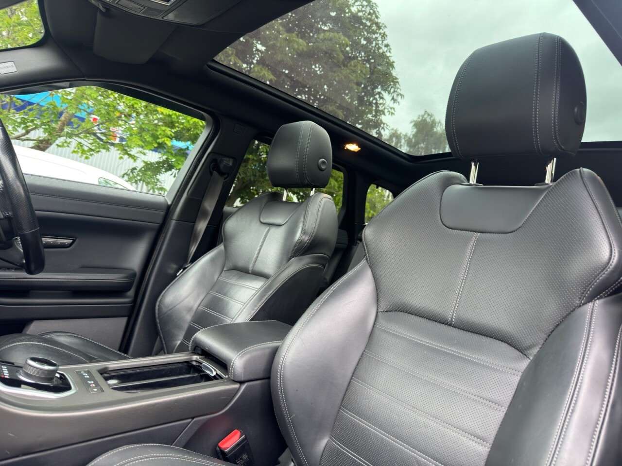 2017 LAND ROVER RANGE ROVER EVOQUE 2017 LAND ROVER RANGE ROVER EVOQUE