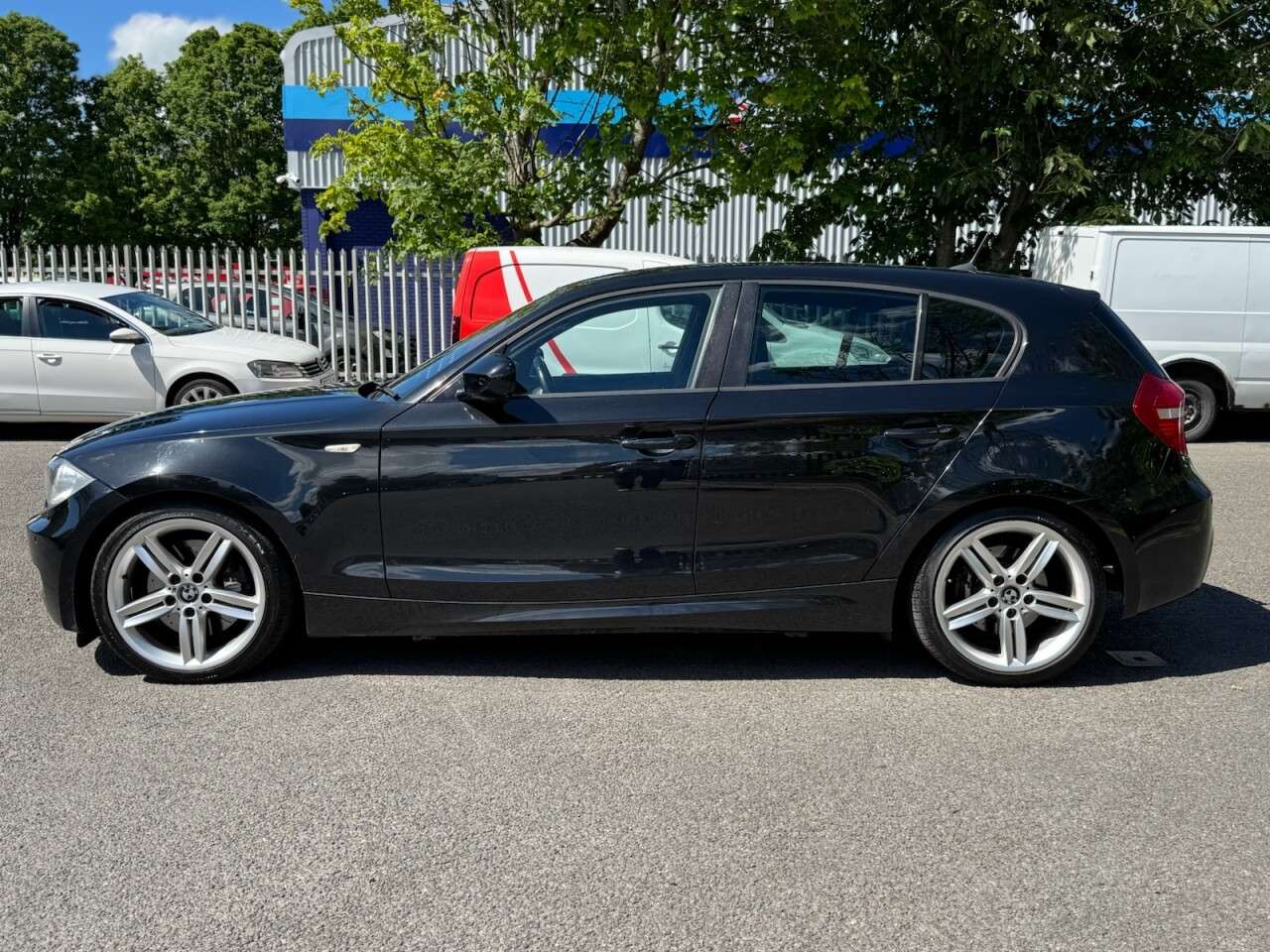 2009 BMW 1 SERIES 2009 BMW 1 SERIES